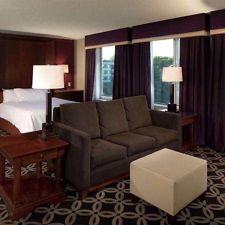 Hilton Garden Inn Auburn Riverwatch מראה חיצוני תמונה