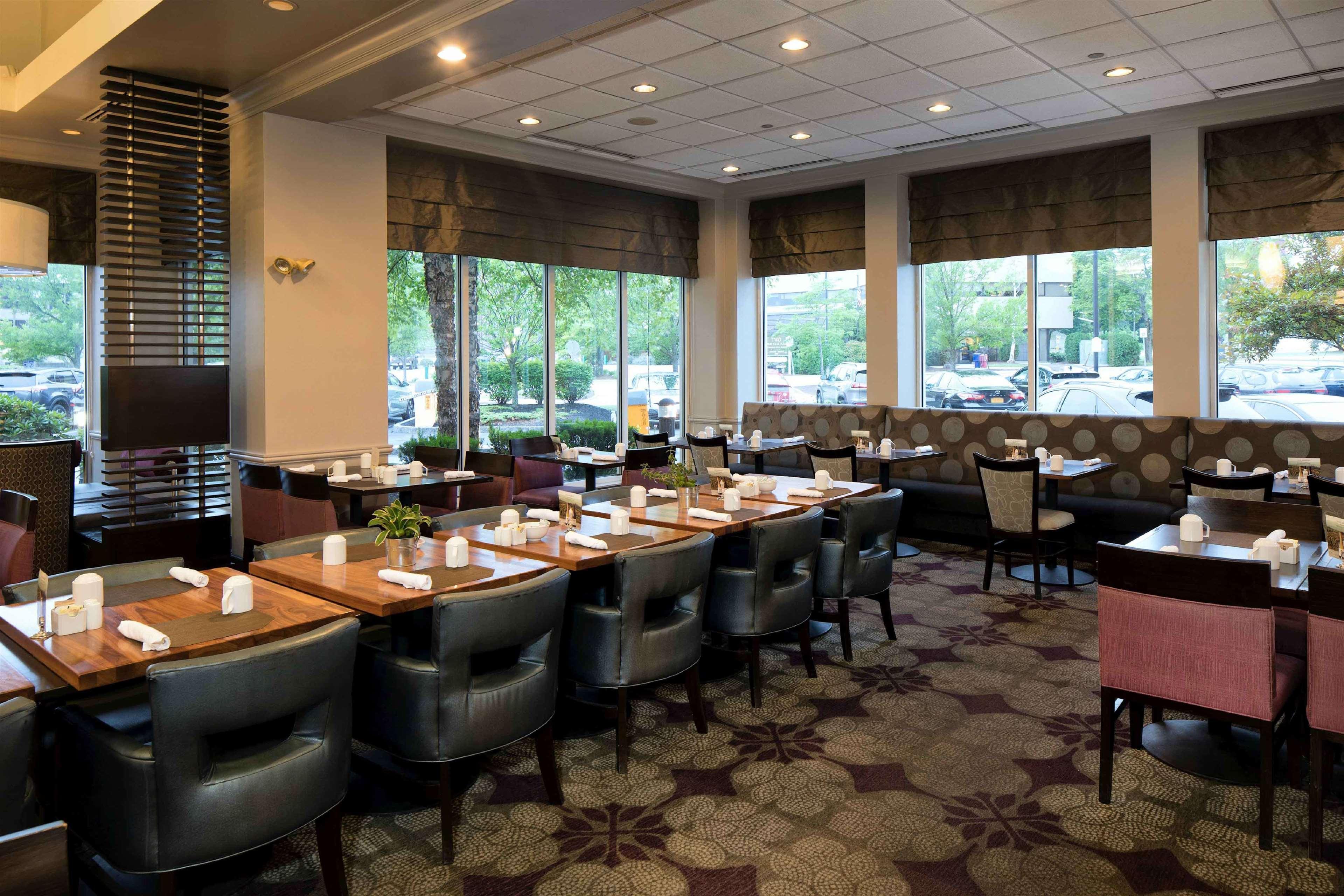Hilton Garden Inn Auburn Riverwatch מראה חיצוני תמונה