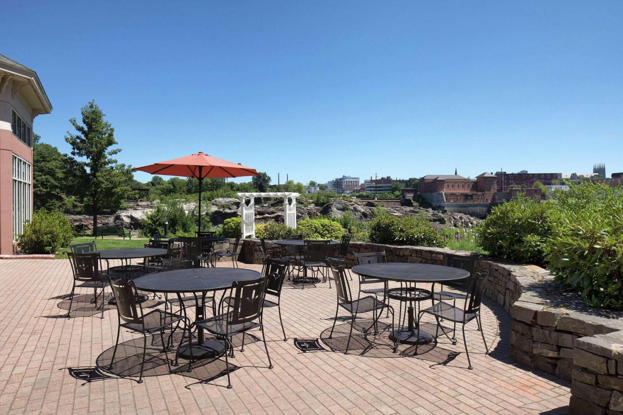 Hilton Garden Inn Auburn Riverwatch מראה חיצוני תמונה