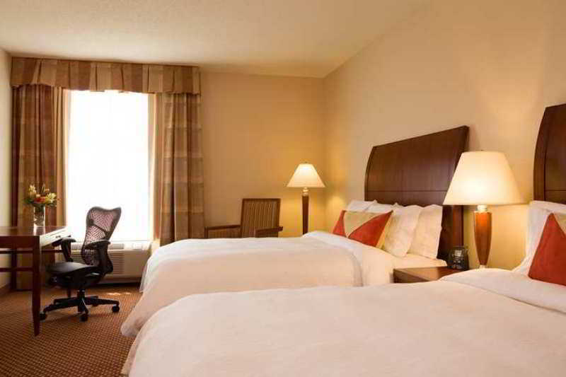 Hilton Garden Inn Auburn Riverwatch מראה חיצוני תמונה